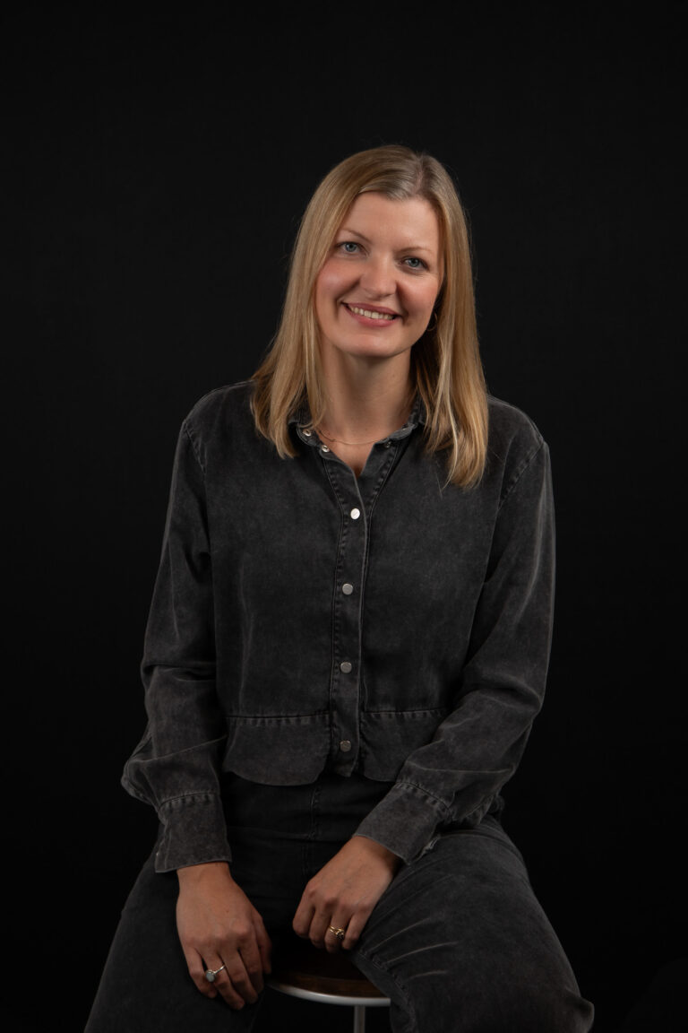 Marta Levens profile (1)